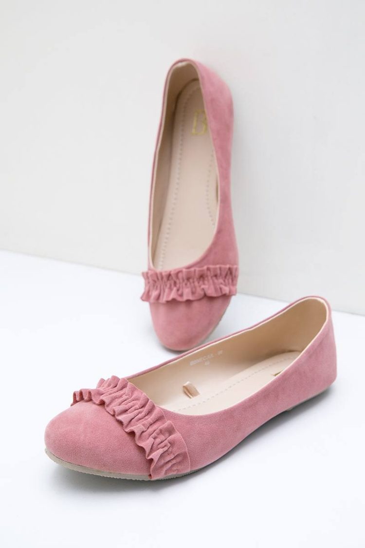 gambar jenis sepatu flat shoes