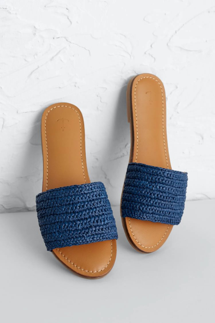 gambar jenis sepatu sandals