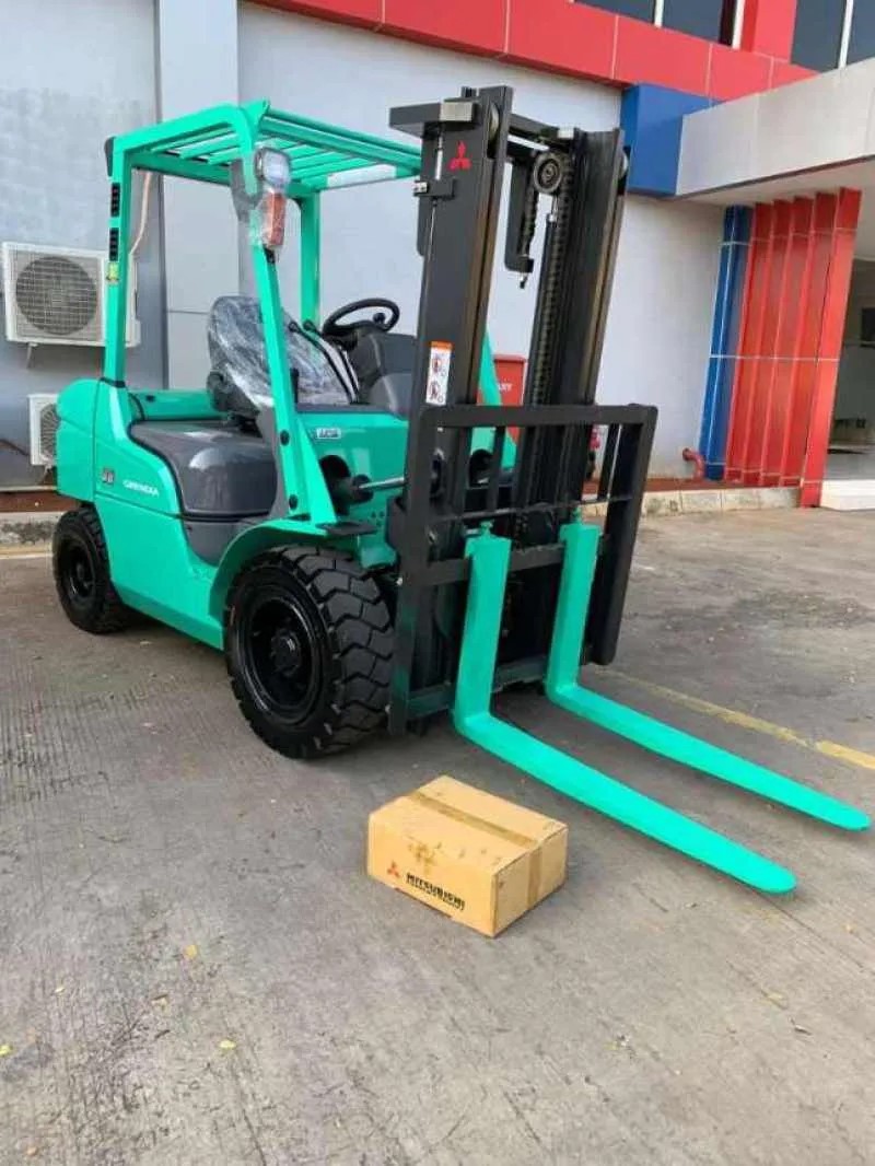 jenis alat berat truk forklift dan fungsinya